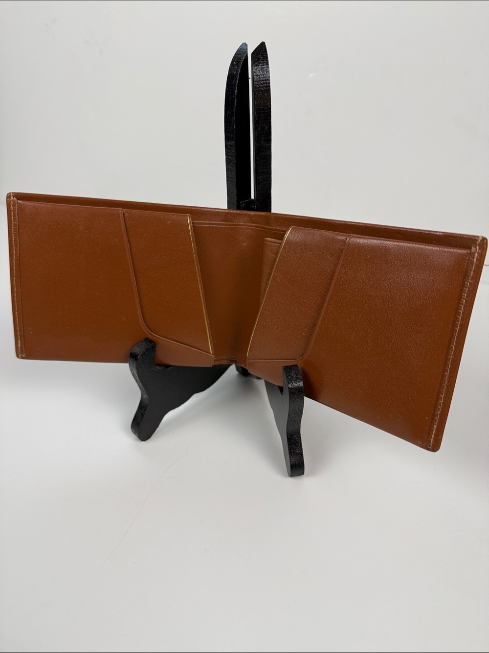 Brown Leather Men’s Bifold Wallet